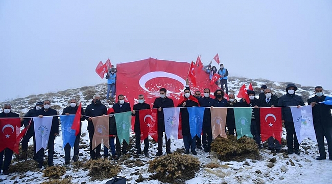 YEŞİLYURT’TA, SARIKAMIŞ ŞEHİTLERİ ANISINA BÜRÜCEK YAYLASINDA ANMA TÖRENİ DÜZENLENDİ