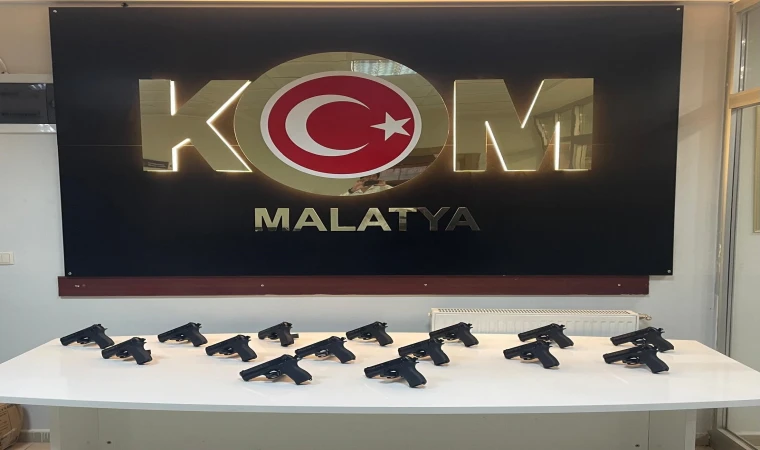 Malatya’da çok sayıda kaçak silah ele geçirildi