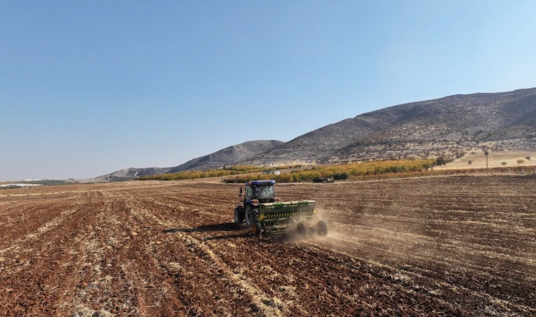 Yeşilyurt’ta tohumlar toprakla buluştu