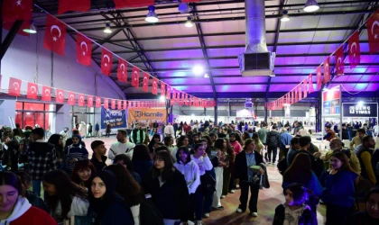 Okullardan 10. Malatya Anadolu Kitap ve Kültür Fuarı'na yoğun ilgi