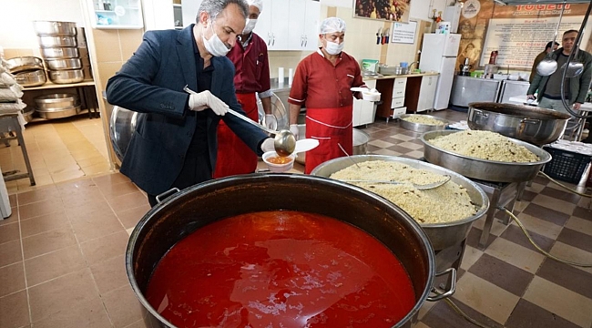 Adıyaman'da evden çıkamayan ihtiyaç sahiplerine yemek dağıtımı yapılacak 