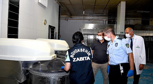 Büyükşehir Zabıta Daire Başkanlığı ekipleri fırınlarda denetim ve bilgilendirmelerde bulundu