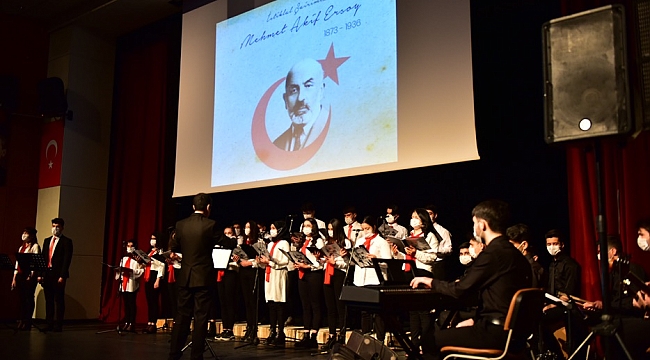 İstiklal Marşının Kabulünün 100. Yıl Dönümü ve Mehmet Akif Ersoy’u Anma Töreni Düzenlendi