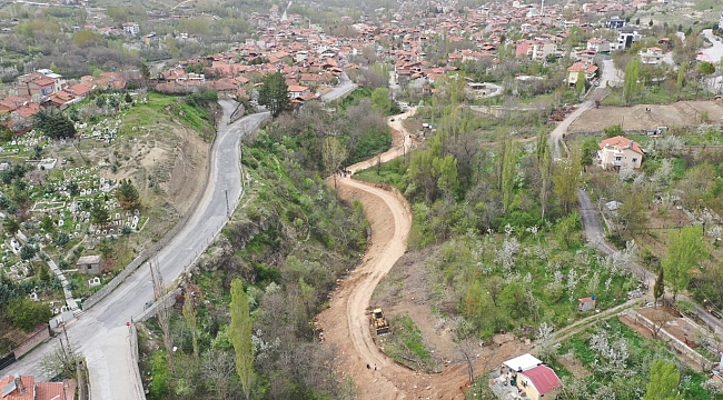 Yeşilyurt'ta Gün Geçtikçe Ulaşım Rahatlıyor