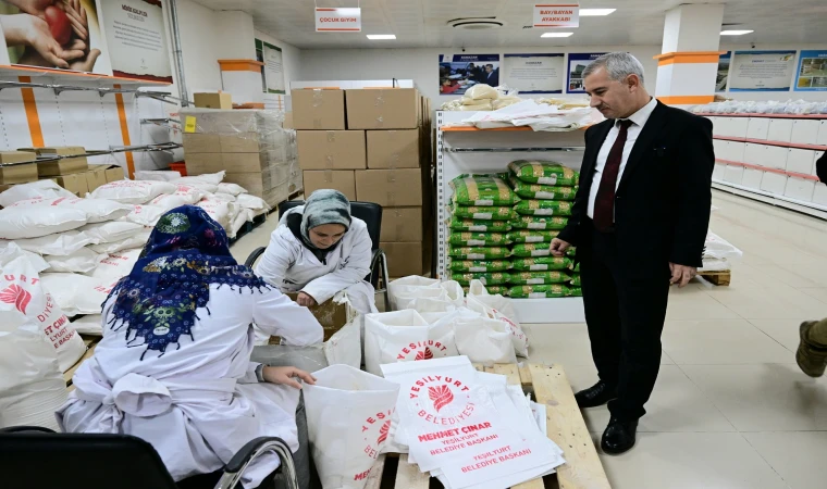 “Emanet Çarşımızda Un Dağıtımına Başladık”