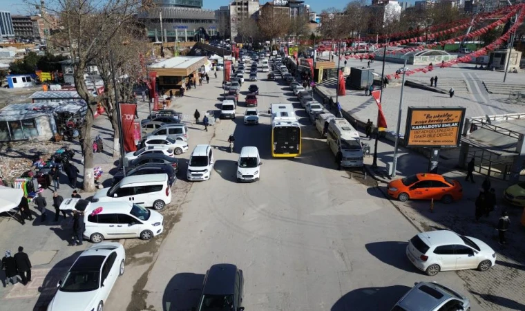 Malatya’da gelişi güzel parklar trafik yoğunluğuna neden oluyor