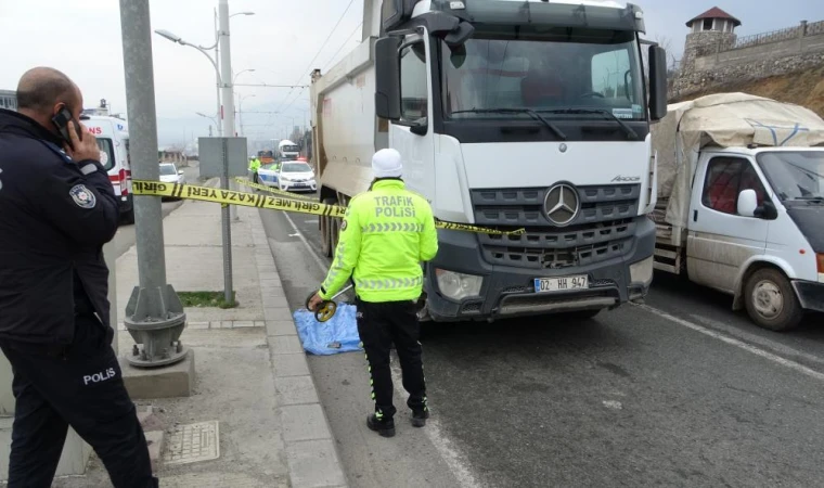 Malatya’da kamyonun çarptığı yaya hayatını kaybetti