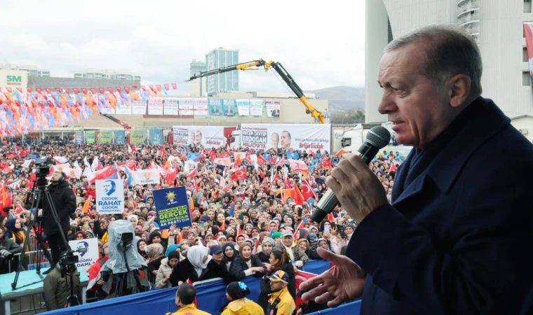 Cumhurbaşkanı Erdoğan: "Türkiye bugüne kadar ne çektiyse zübük siyasetçi tiplerinden çekmiştir”